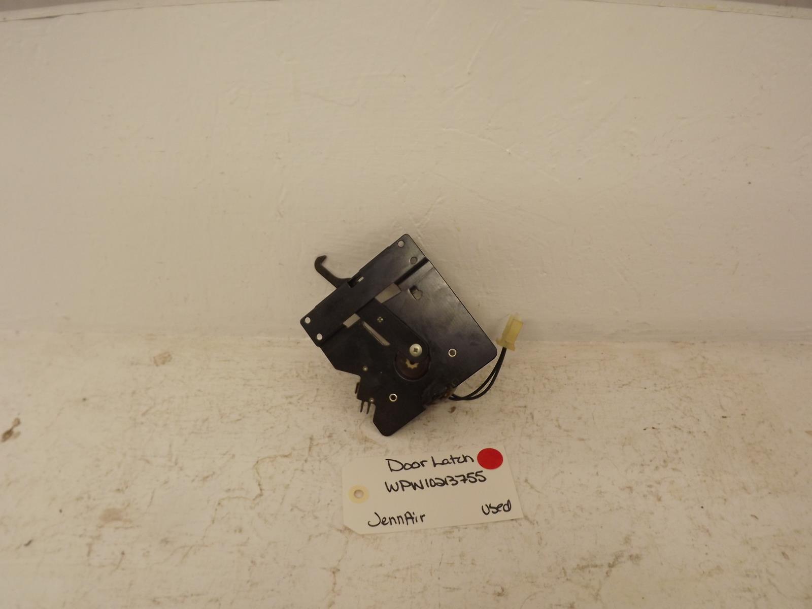 JennAir Oven WPW10213755 Door Latch Used JennAir Oven WPW10213755 Door Latch Used
